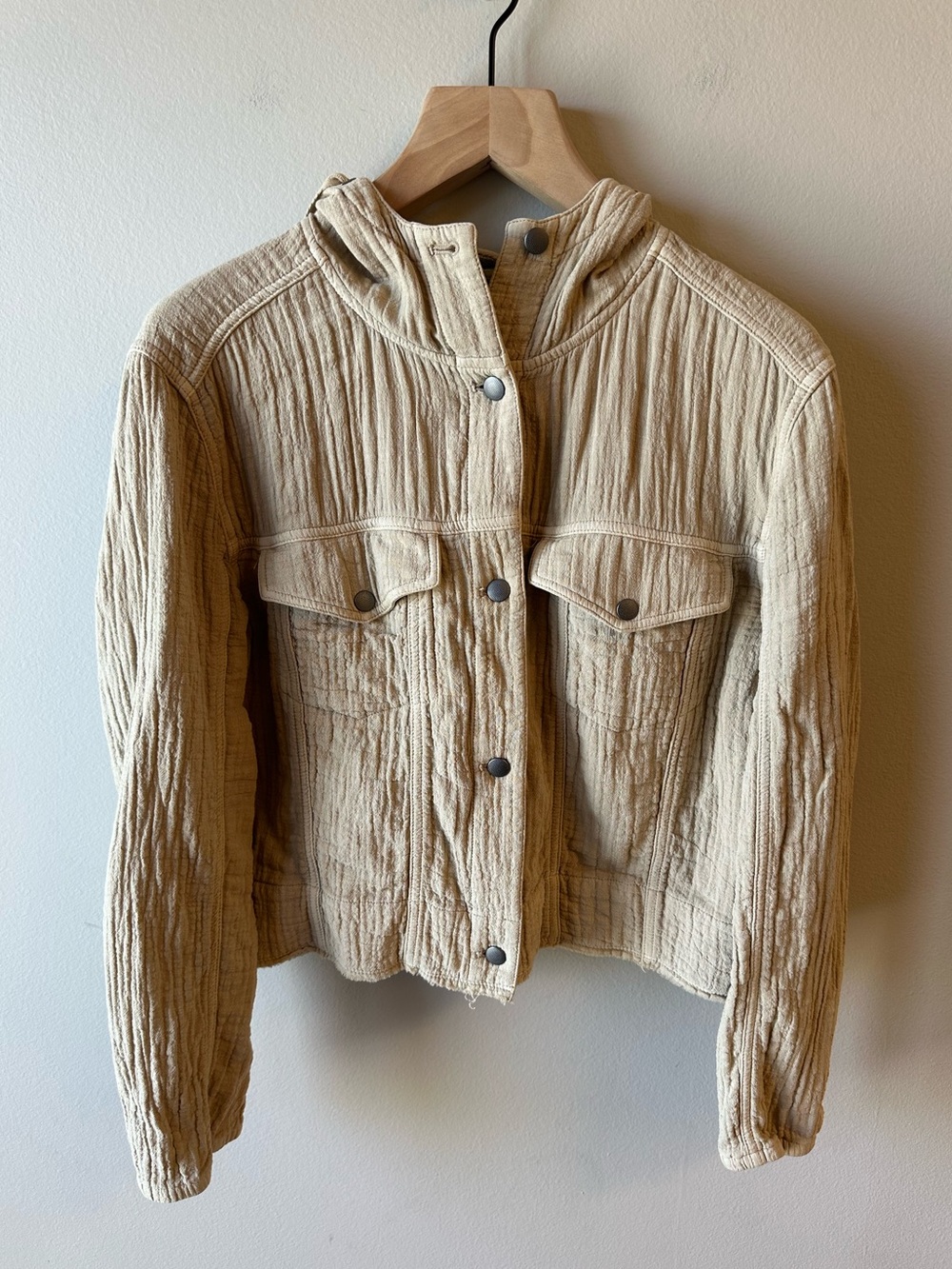 Evereve Women's Tan Button-Front hooded Jacket